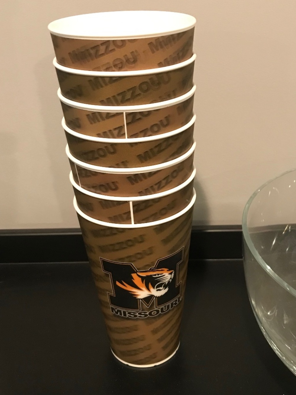 7 holographic MU cups